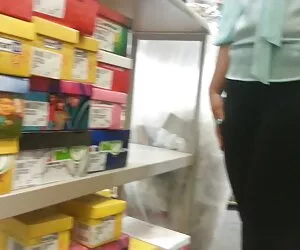Ghetto Milf realmente necesitaba dinero para xxx tetonas japonesas alimentarse