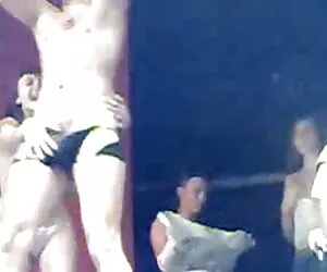 Me encanta lo sexy que me veo con estas nuevas abuelas tetonas bragas JOI