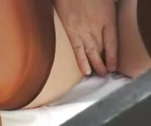 Puedo tetonas foyando hacer que te corras tan fuerte JOI